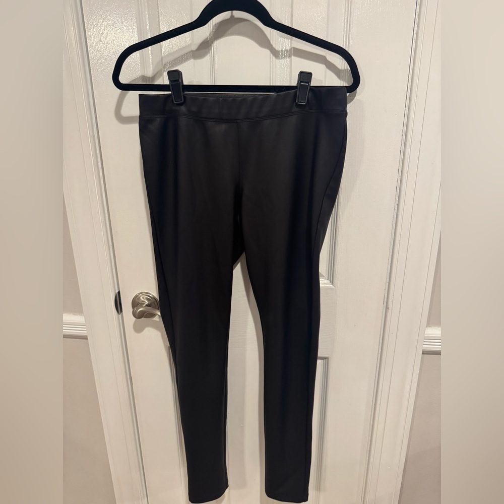 Express leggings leather look